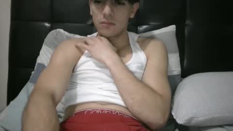 Snapshot of barraza6230 chatting on 01.02.25 barraza6230 online show from 01.02.25