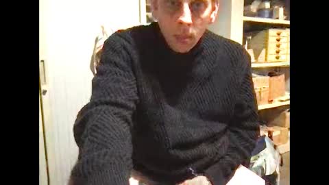 Snapshot of bart32j chatting on 02.23.25 bart32j online show from 02.23.25