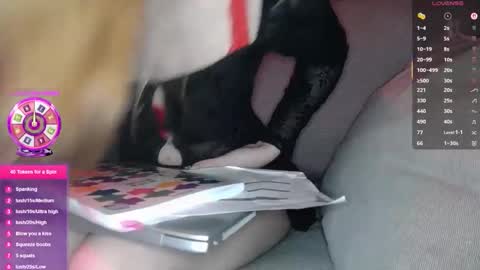 Snapshot of baseddutch chatting on 11.02.25 baseddutch online show from 11.02.25