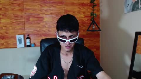 Bastian online show from 02.12.25