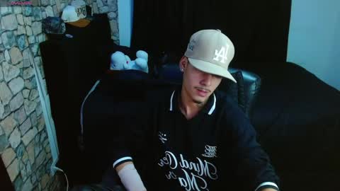 Snapshot of bastiaan_28 chatting on 06.08.26 Bastian online show from 06.08.26