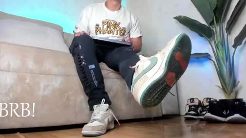 Snapshot of bastian_franco01 chatting on 04.26.26 Bastian Independent Model online show from 04.26.26