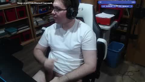 Snapshot of baterricky chatting on 11.29.25 Ricky online show from 11.29.25