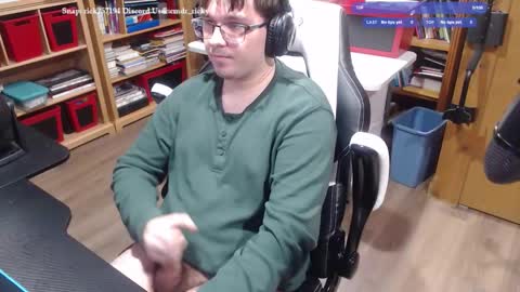 Snapshot of baterricky chatting on 12.20.25 Ricky online show from 12.20.25