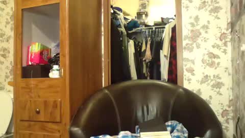 Snapshot of battlewolfxx chatting on 01.15.25 battlewolfxx online show from 01.15.25