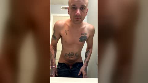 Snapshot of battlewolfxx chatting on 04.15.26 battlewolfxx online show from 04.15.26