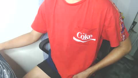 Snapshot of baxter_bab chatting on 02.13.25 Lf Babe online show from 02.13.25