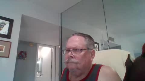 Snapshot of bbb1952 chatting on 02.11.26 Single Grandpa in Florida. Love to C2C and have Fun Privately online show from 02.11.26