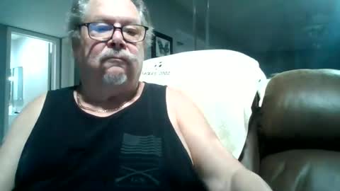 Snapshot of bbb1952 chatting on 06.22.26 Single Grandpa in Florida. Love to C2C and have Fun Privately online show from 06.22.26