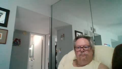 Snapshot of bbb1952 chatting on 06.29.26 Single Grandpa in Florida. Love to C2C and have Fun Privately online show from 06.29.26