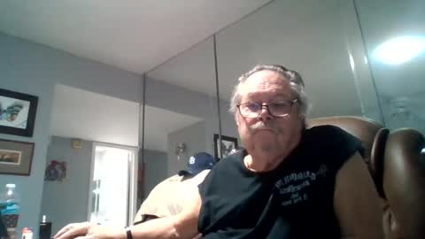 Snapshot of bbb1952 chatting on 07.13.26 Single Grandpa in Florida. Love to C2C and have Fun Privately online show from 07.13.26