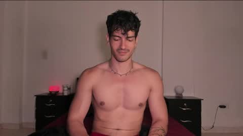 Valentino online show from 03.10.25