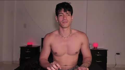 Valentino online show from 03.12.25