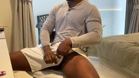 Snapshot of bbcandbody chatting on 05.17.26 bbcandbody online show from 05.17.26