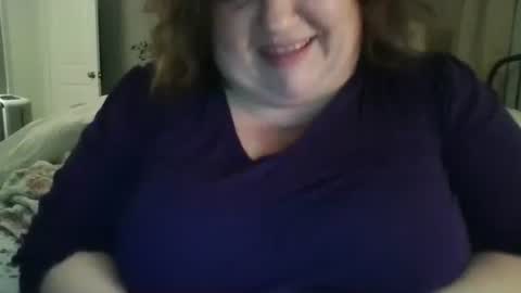 Snapshot of bbw_alltheway chatting on 05.07.26 bbw_alltheway online show from 05.07.26