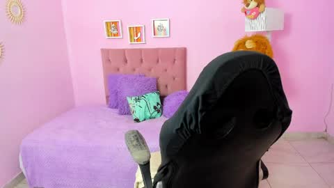 Charlote online show from 03.30.26