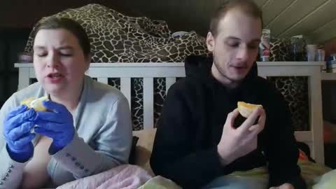 Snapshot of bbwbigbreastscouplelove chatting on 02.21.26 bbwbigbreastscouplelove online show from 02.21.26