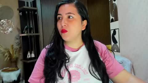 Snapshot of bbwluxurymuse chatting on 05.18.26 bbwluxurymuse online show from 05.18.26