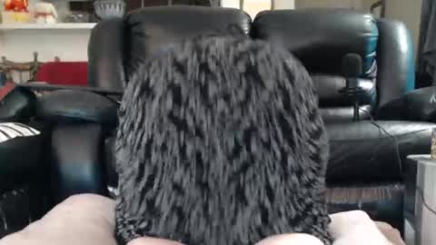 Julie online show from 03.31.26