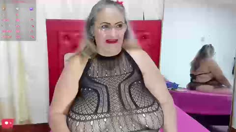 Snapshot of bbwsalome chatting on 09.12.25 Salome online show from 09.12.25