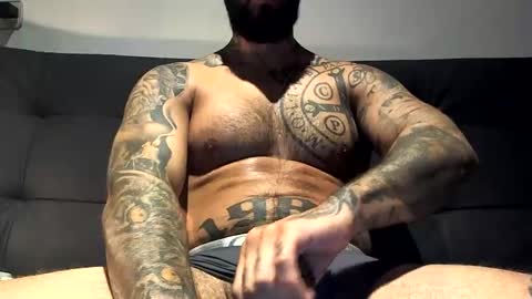 Snapshot of bby044 chatting on 12.30.24 bby044 online show from 12.30.24