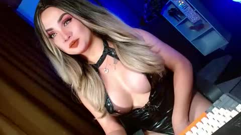 bby_lexielore69 online show from 09.10.25