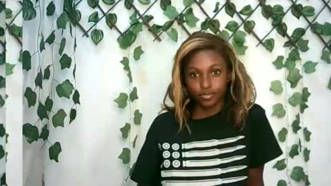 Smiles online show from 01.18.25