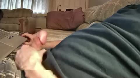 Snapshot of bcema2 chatting on 12.07.24 bcema2 online show from 12.07.24