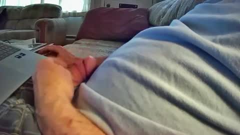 Snapshot of bcema2 chatting on 12.12.24 bcema2 online show from 12.12.24