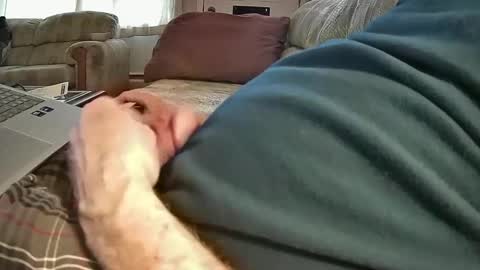 Snapshot of bcema2 chatting on 12.14.24 bcema2 online show from 12.14.24