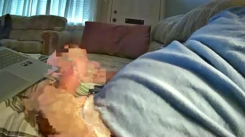 Snapshot of bcema2 chatting on 12.22.24 bcema2 online show from 12.22.24