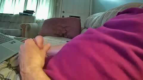 Snapshot of bcema2 chatting on 10.02.25 bcema2 online show from 10.02.25