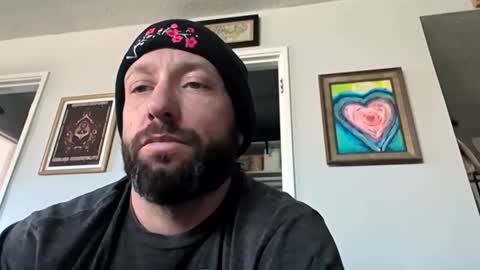 Snapshot of bde_4 chatting on 11.16.25 cum and blow online show from 11.16.25