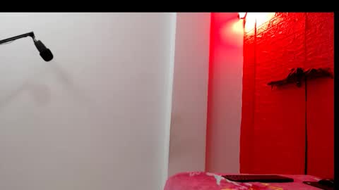 rever online show from 10.11.25