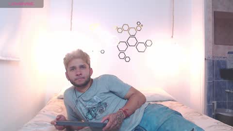 Snapshot of be_sinners chatting on 01.20.25 Sara Juan online show from 01.20.25