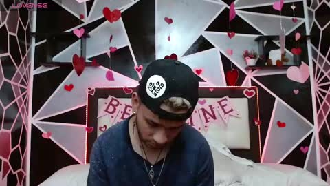 Sara  Juan online show from 02.16.25