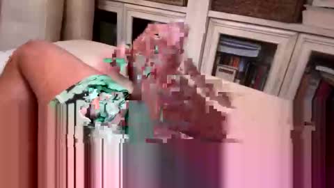 BeachGuy online show from 11.12.25