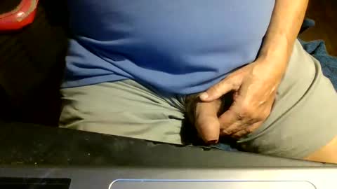 Snapshot of bearacuda555 chatting on 09.18.25 Bruno online show from 09.18.25