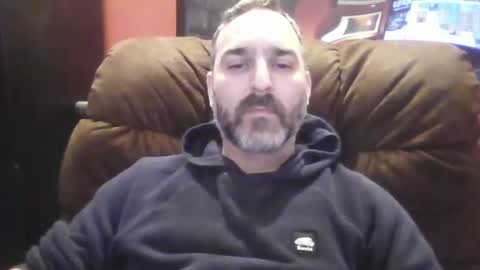 Snapshot of beardedambition chatting on 02.07.25 beardedambition online show from 02.07.25