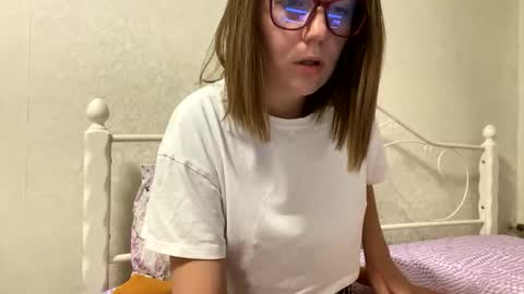 BeatriceTender online show from 11.11.25