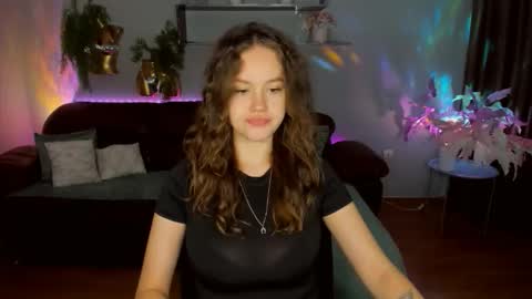 Snapshot of beatricewild chatting on 05.27.26 BeatriceWild online show from 05.27.26