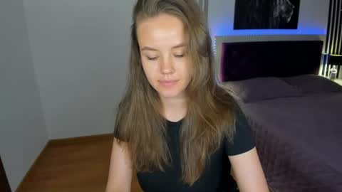 Snapshot of beatricewild chatting on 07.10.26 BeatriceWild online show from 07.10.26