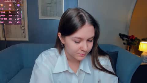 Beatrix or Triss3 online show from 10.15.25