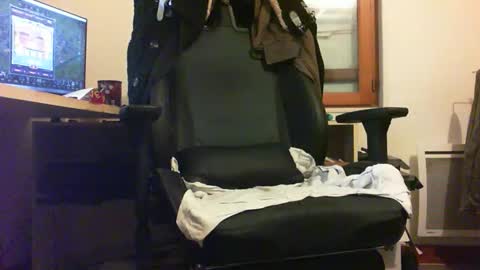 beaugosse39 online show from 04.15.26