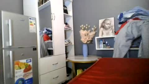 Snapshot of beautie699392 chatting on 06.28.26 Lil stunner online show from 06.28.26