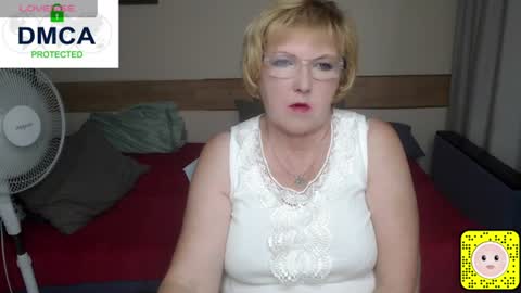 Snapshot of beautiful_lina7 chatting on 06.15.26 your Lana online show from 06.15.26