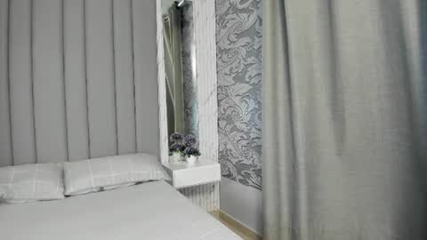Snapshot of beautifulgirl4u_ chatting on 06.11.26 online show from 06.11.26