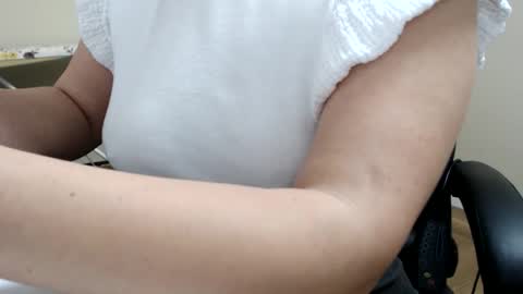 beauty_annyta online show from 04.03.26