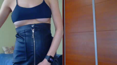 Snapshot of beauty_fruity chatting on 02.17.25 Maria online show from 02.17.25
