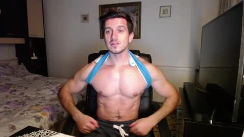 Snapshot of beauty_hard_beast chatting on 11.07.25 Mia and Jake online show from 11.07.25